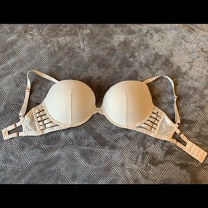 Victoria’s Secret bra